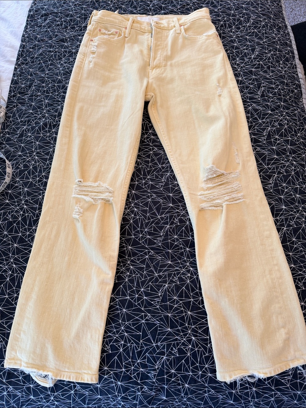MOTHER Yellow Distressed straight Leg Jeans